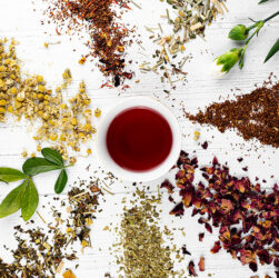 wellhealthorganic.com:5-herbal-teas-you-can-consume-to-get-relief-from-bloating-and-gas